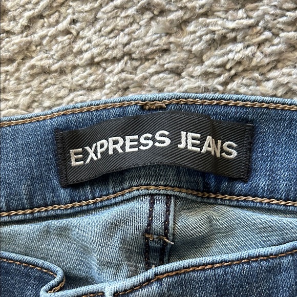 Express Jeans - Picture 2 of 4